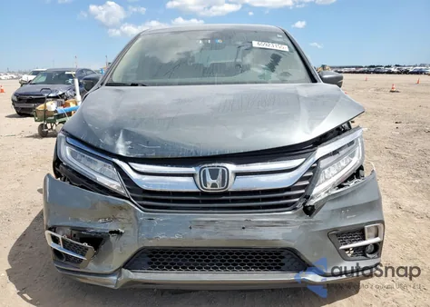 2018 Honda Odyssey Touring из США, поврежденный, VIN 5FNRL6H84JB033971
